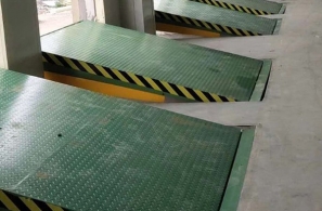 固定式液壓登車橋